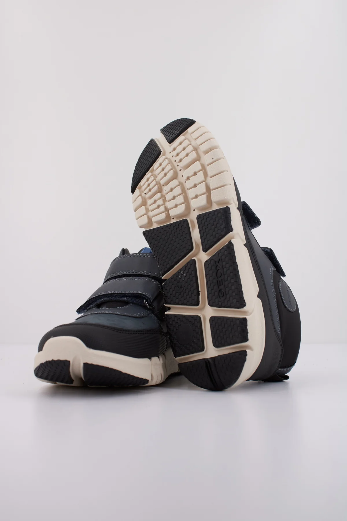 1000138724 - Image 5