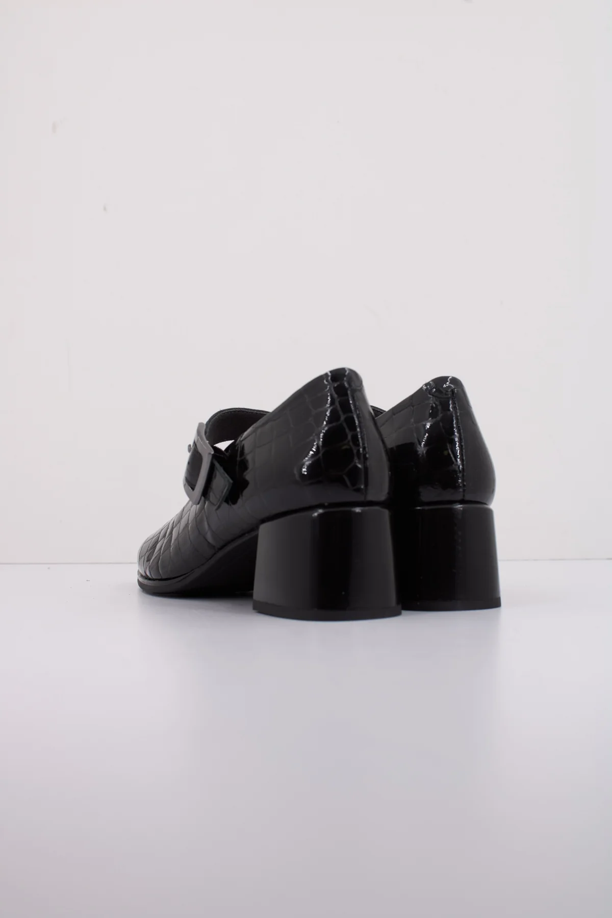 1000139442 - Image 4